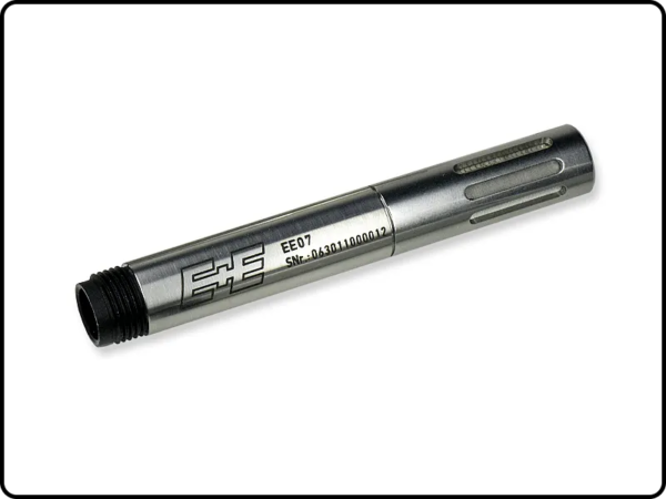 EE07 humidity and temperature probe with stainless steel enclosure