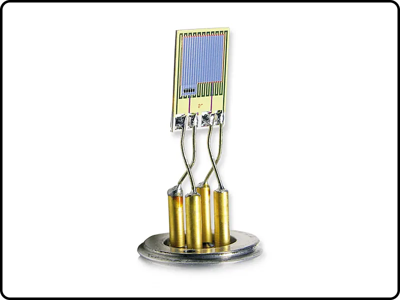 Humidity and temperature sensing element with the E+E proprietary sensor coating